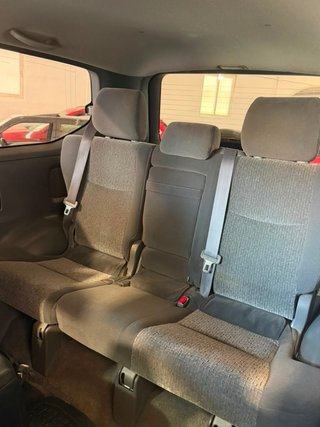 Toyota Land Cruiser 2004