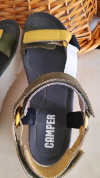 Sandalias Camper Verde y Amarillo talla 40