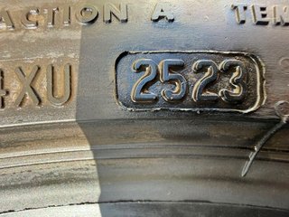 Neumáticos Bridgestone 245/35/19 93Y