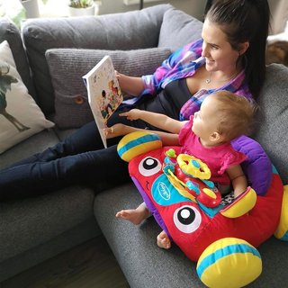 Playgro coche peluche suave interactivo multicolor