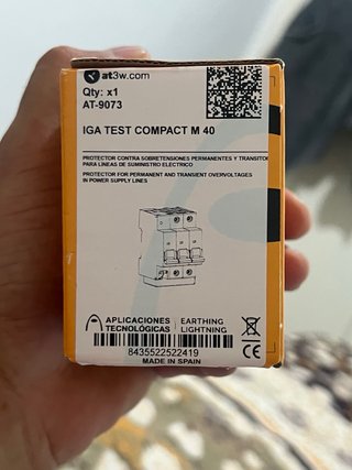 IGA Sobretensión AT2P-C40 415V~ 6000A