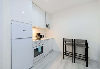 Piso en alquiler en Castillejos en Madrid