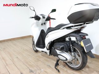 HONDA SH 350I TOP BOX INTELIGENTE