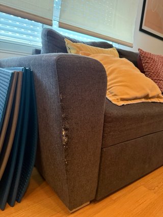Sofá Cama Gris con cojines