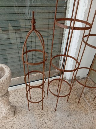 3 Obeliscos Hierro Jardín