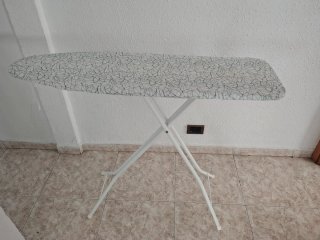 Tabla de planchar plegable