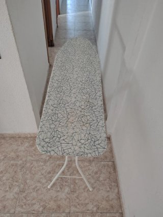 Tabla de planchar plegable
