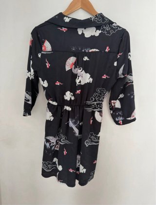 Vestido estampado grullas y abanicos