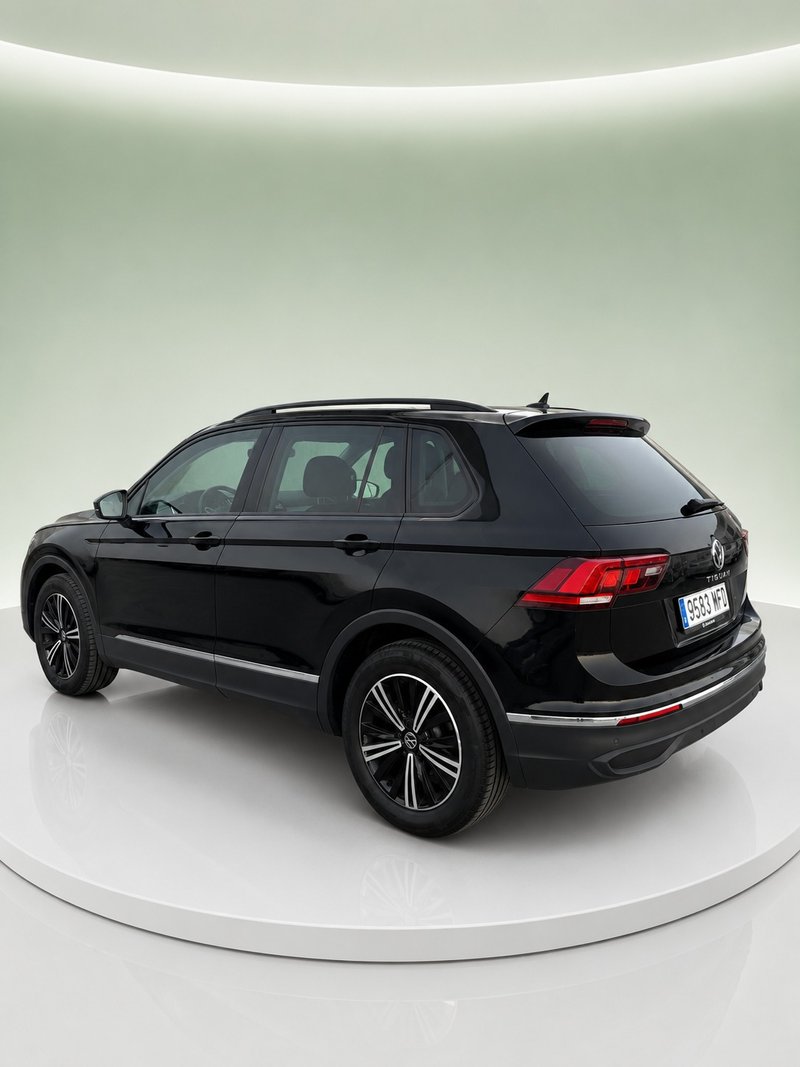 Volkswagen Tiguan Life 2.0 TDI DSG (2021) 2022, foto 9