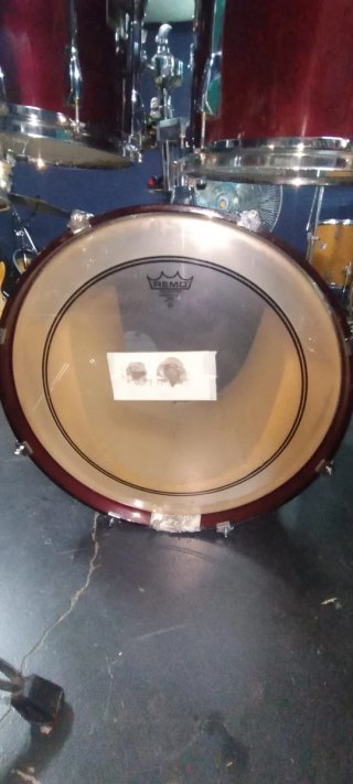 Batería Acústica Yamaha Stage Custom Roja