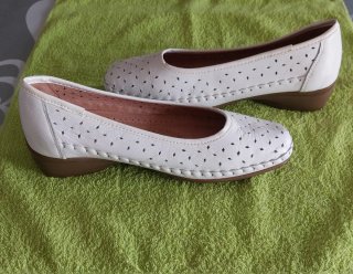 Ballerine bianche n. 35