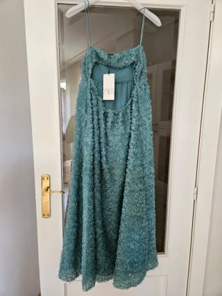 !CHOLLAZO!! Vestido Zara Midi Verde NUEVO
