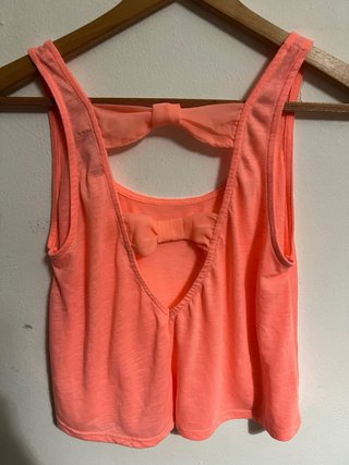 Camiseta Pull&Bear rosa/naranja crop top M