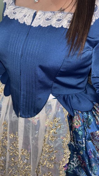 Alquilo Traje de Fallera Talla L