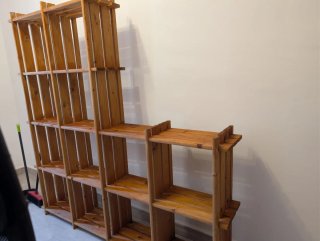 Estantería de madera modular