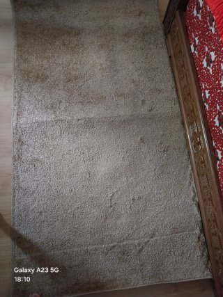 Alfombrilla beige, marrón