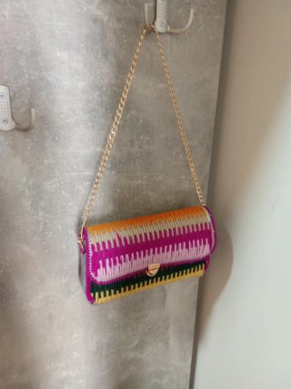 Bolsos artesanales hechos a mano