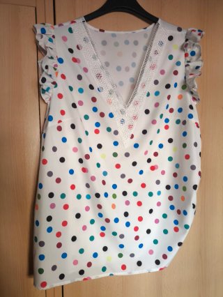 Blusa blanca lunares multicolor