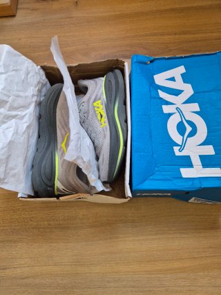 Zapatillas Hoka Bondi 9 Gris/Verde
