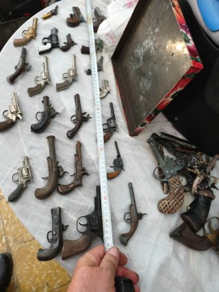 Revólveres Juguete Antiguos