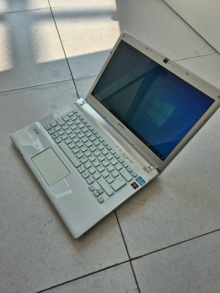 PORTÁTIL SONY VAIO i5 MODELO SVE14AE12M SSD HDMI