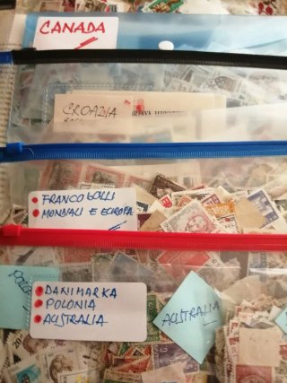 Francobolli Europei e Mondiali ~ OFFERTA/SVENDITA