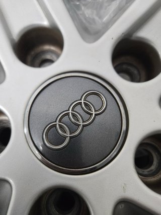 Llantas Audi A3 Sedán 17” Michelin