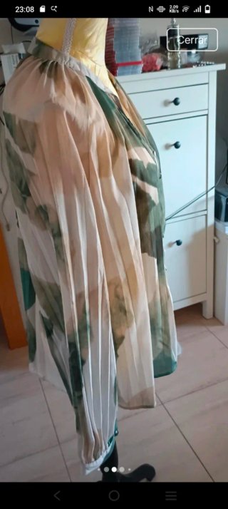 Blusa elegante plisada 40/42