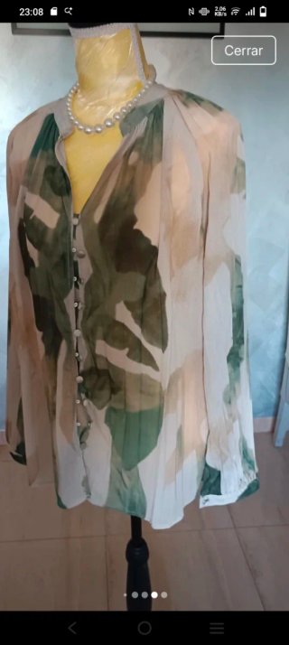 Blusa elegante plisada 40/42