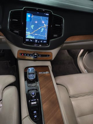 Volvo XC90 Híbrido Enchufable 7 plzs 2021 + Extras