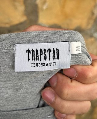 Camiseta Trapstar gris multicolor