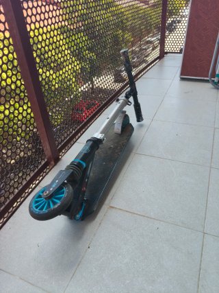 Patinete infantil y juvenil