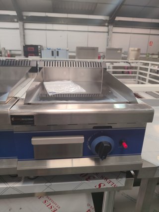 PLANCHA DE GAS CROMO DURO / NUEVAS / GARANTIA