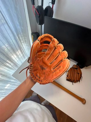 Pack Béisbol: 3 Guantes, Bate y Bola