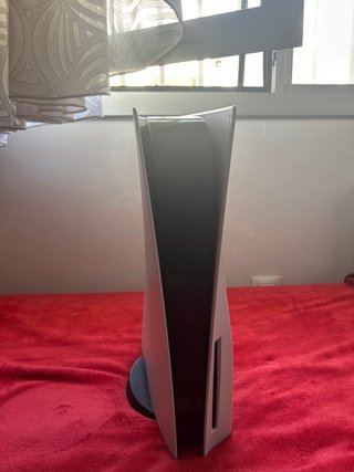 PlayStation 5 con mando casi sin usar