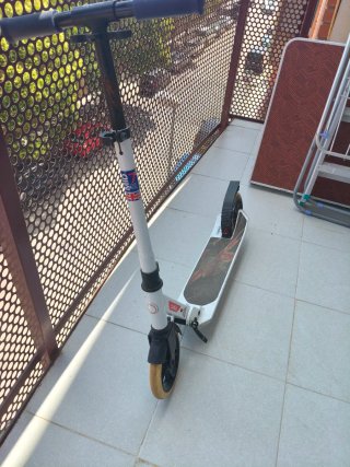 Patinete Oxelo blanco