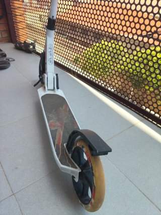 Patinete Oxelo blanco