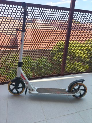 Patinete Oxelo blanco