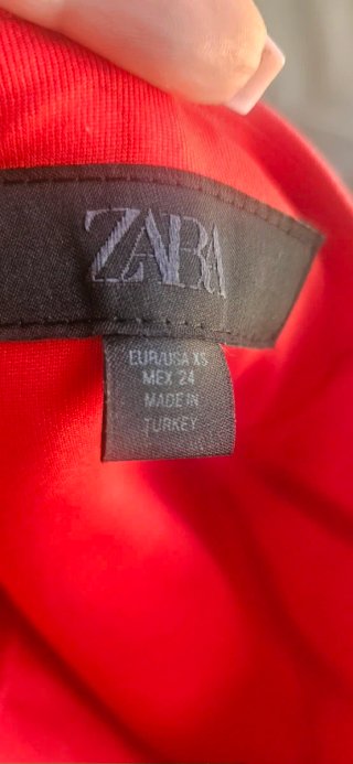 Top palabra de honor Zara rojo