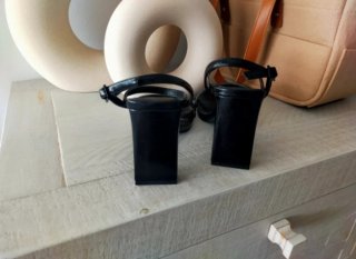 Sandalias tacón Bershka negras