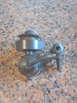 Carrete de pesca SAGARRA MOD 47
