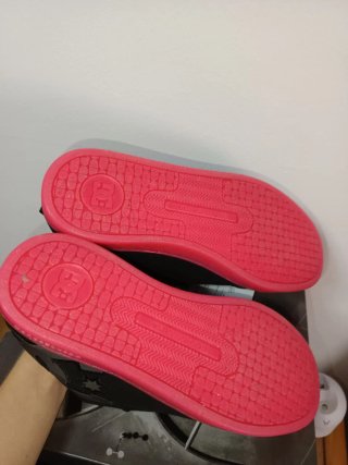 DC Shoes Zapatillas Negras y Rosas