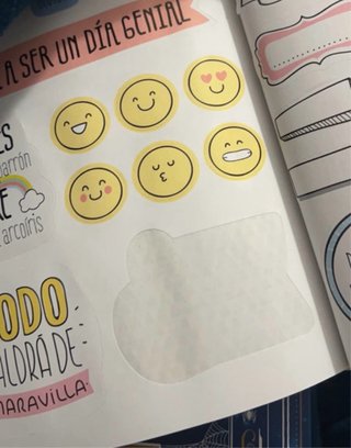 Libro Cosas no aburridas para ser la mar de feliz