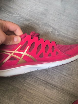 Zapatillas deportivas chica rosas asics