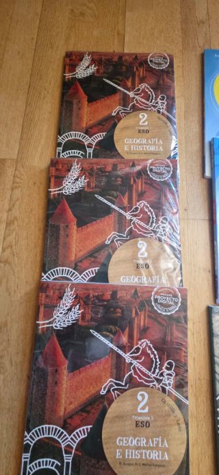 Libros de texto ESO 2 (Geografía, Cultura Clásica