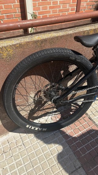 Commencal Absolut Purple Dirt Jump
