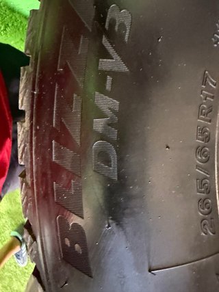 Llantas Bridgestone Blizzak DM-V3
