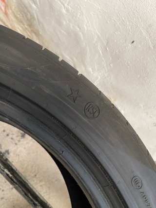2x 275/40 R20 106W Pirelli Pzero PZ4 RSC