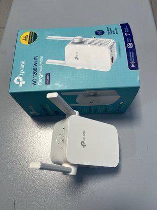 Repetidor WiFi TP-Link RE305