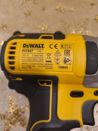 Atornillador de impacto Dewalt 18V XR Brushless